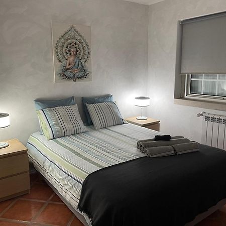 A Casa Do Lago Camarate  Екстериор снимка