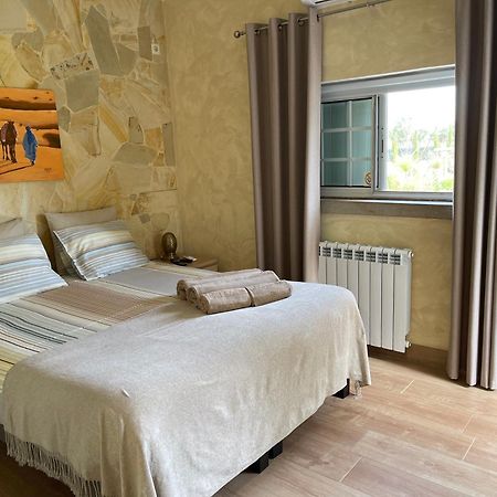 A Casa Do Lago Camarate  Екстериор снимка